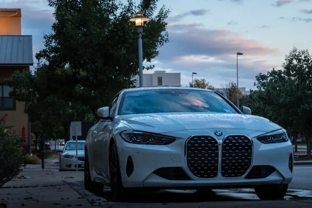 كازينو ماد موني تطبيق أندرويد/آي أو إس